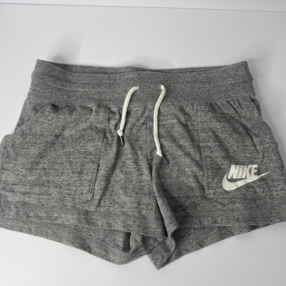NEW Nike shorts